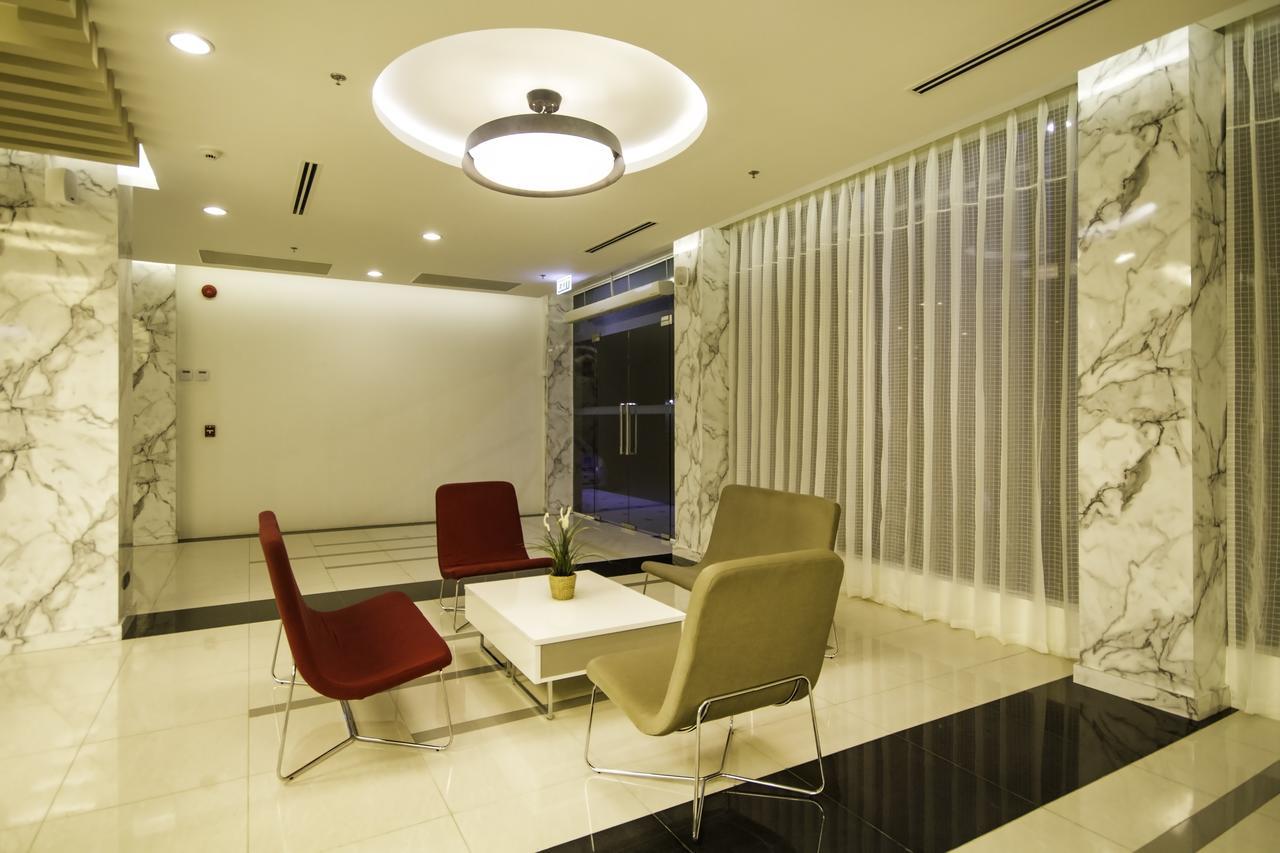 Holly Hotel Myanmar Yangon Luaran gambar